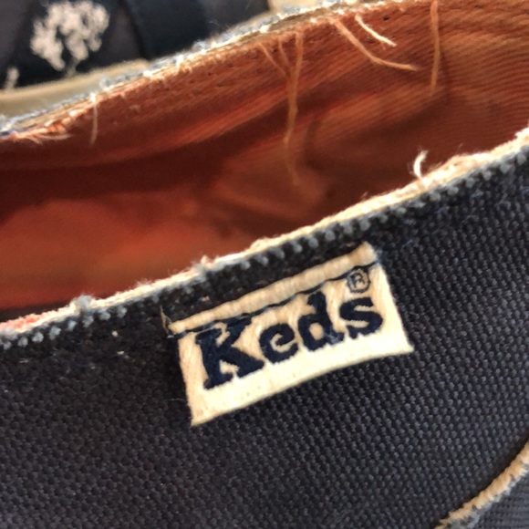 KEDS BLUE/WHITE SLIP ON SHOES SIZE 10 - Picture 8 of 10